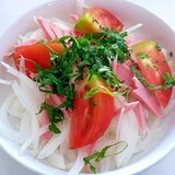 玉ねぎと魚肉ソーセージのサッパリサラダ